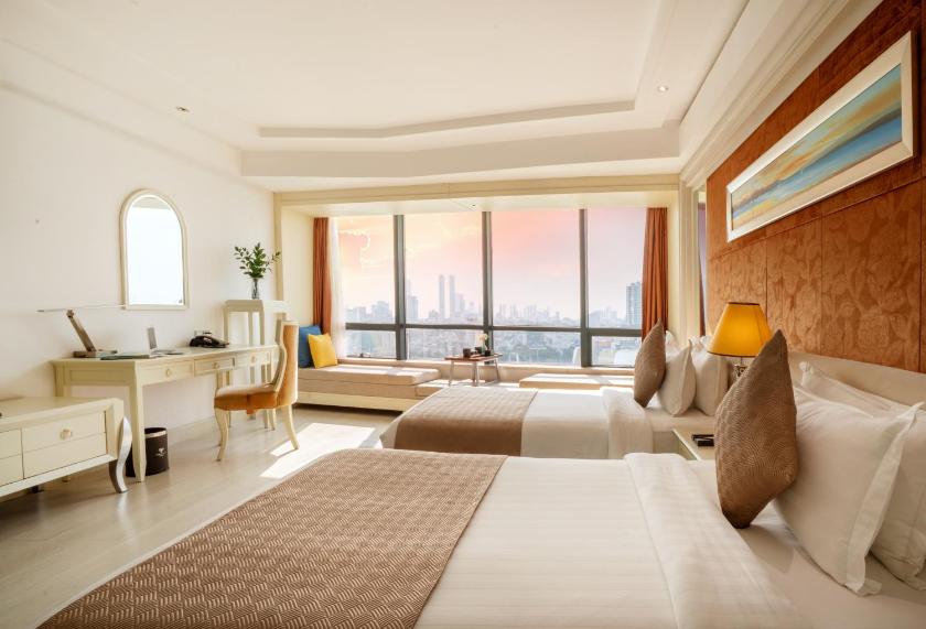 Junior Suite River Front Twin Room - Afternoon Tea Included Once Per Stay Junior Suite River Front Twin Room - Afternoon Tea Included Once Per Stay