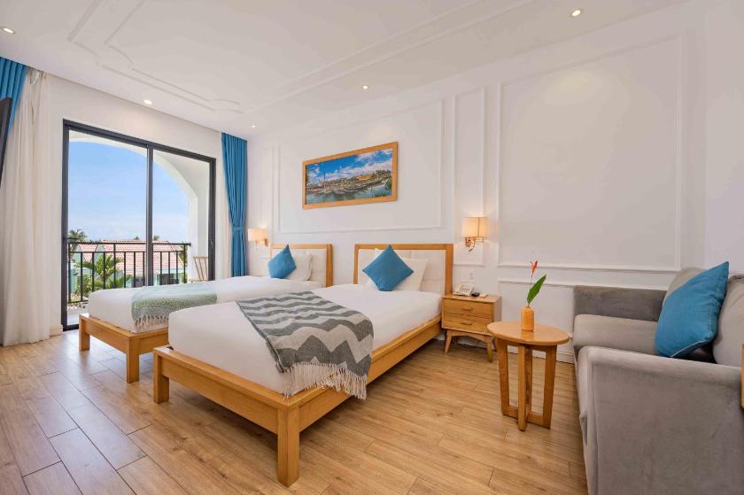 Phòng 2 Giường Đơn Nhìn Ra Hồ Bơi