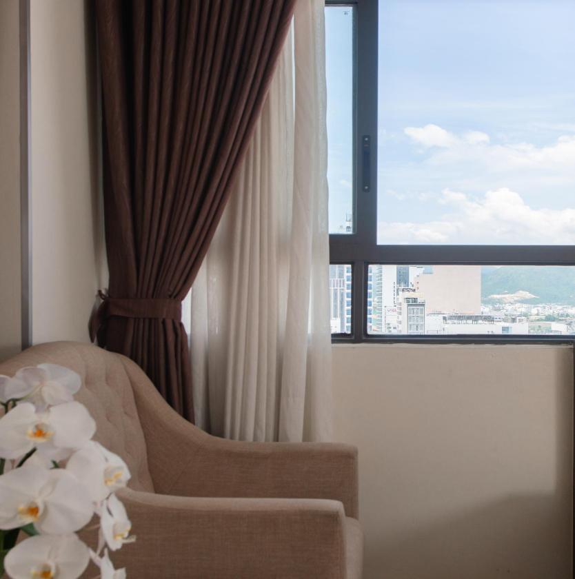 Phòng 2 Giường Đơn Nhìn Ra Thành Phố