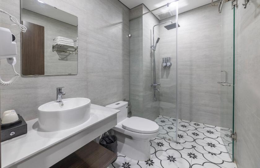 Studio Có Ban Công