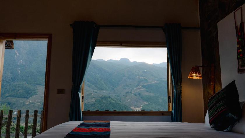Phòng 2 Giường Đơn Nhìn Ra Núi