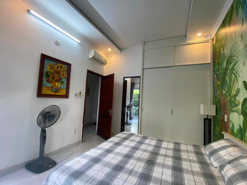 Phòng Deluxe Giường Đôi Có Ban Công