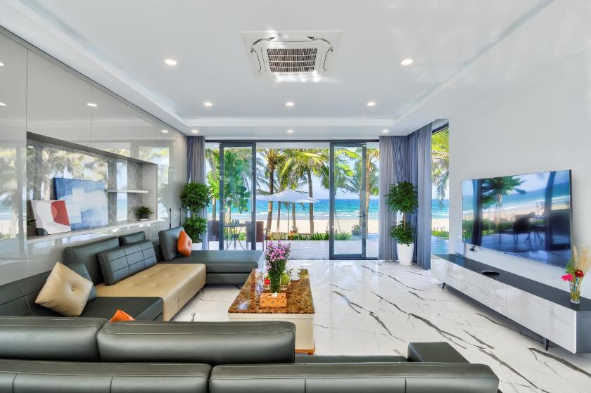 Biệt Thự - Trước Biển