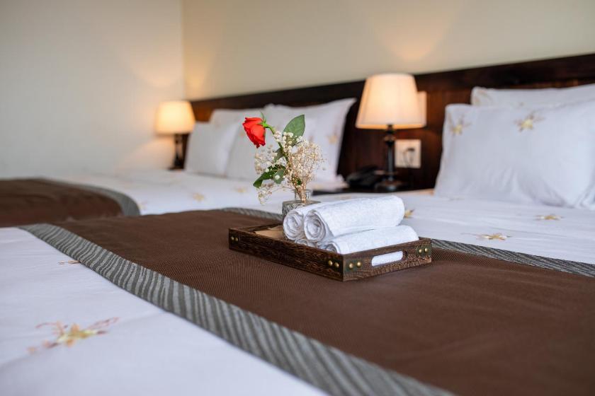 Phòng Gia Đình Có Ban Công