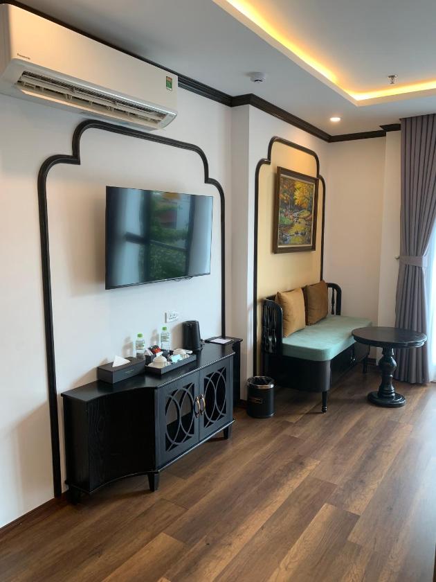 Suite Gia Đình Có Ban Công