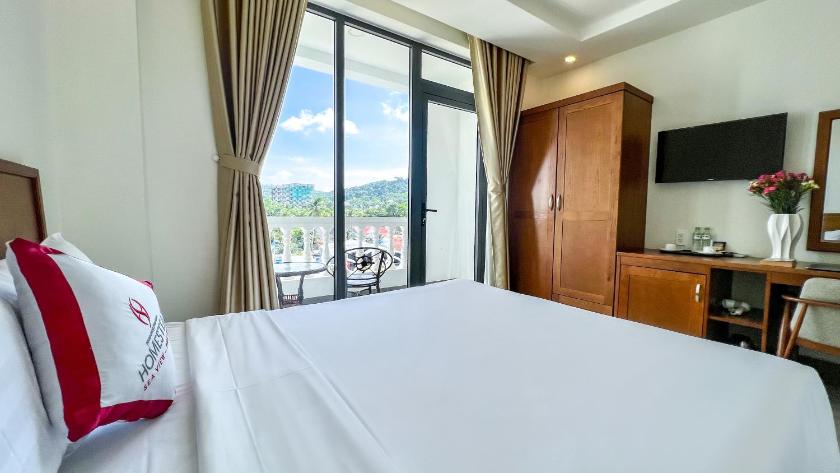 Phòng Giường Đôi Nhìn Ra Núi Phòng Giường Đôi Nhìn Ra Núi