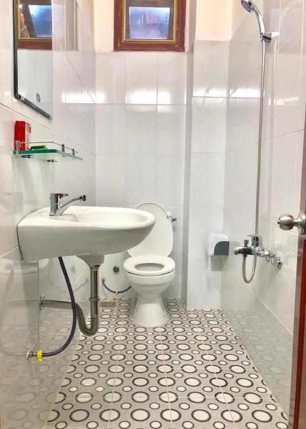 Phòng Giường Đôi Có Phòng Tắm Riêng