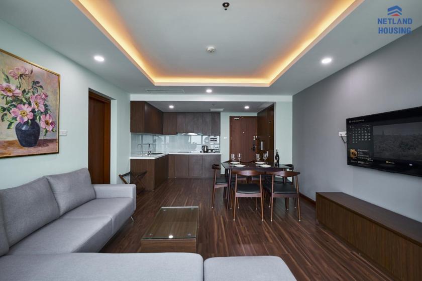 Căn hộ nhìn ra Hồ