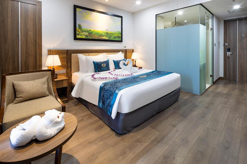 Phòng Premier Giường Đôi Có Ban Công Và Tầm Nhìn Ra Biển