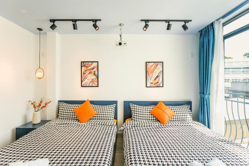 Three-Bedroom Premium Apartment with Balcony