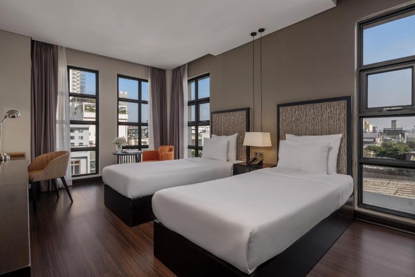 Phòng Executive Sanouva

