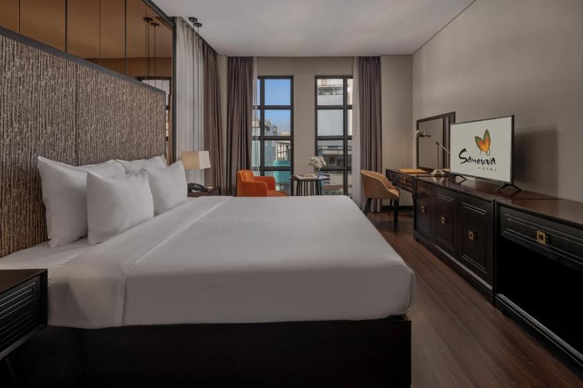 Phòng Executive Sanouva

