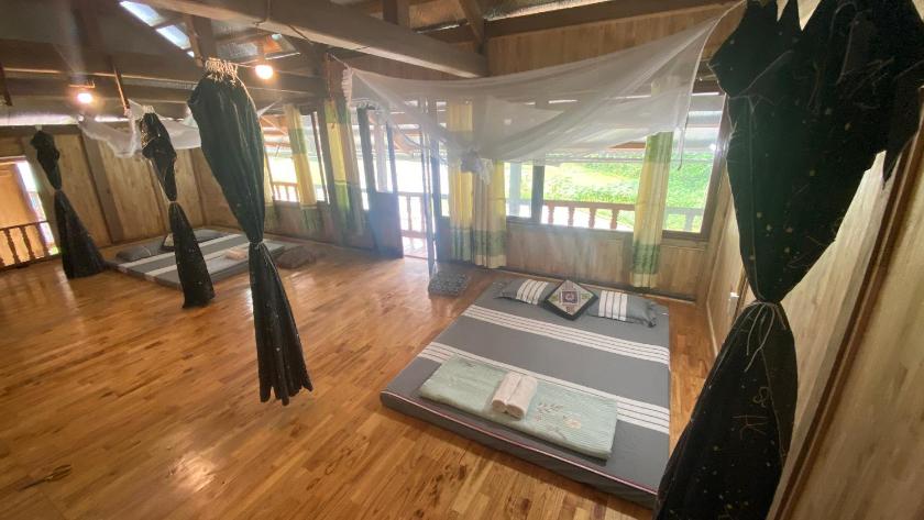 Giường trong Phòng ngủ tập thể 4 người