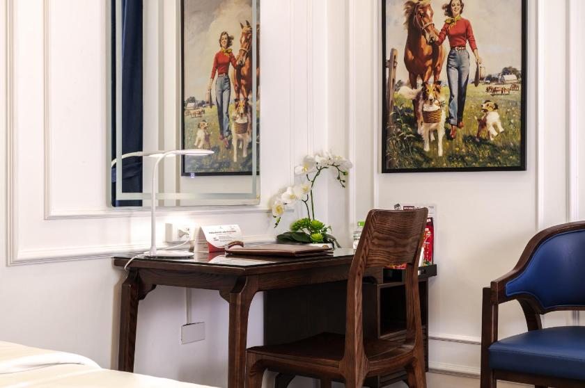 Phòng Deluxe 2 Giường Đơn