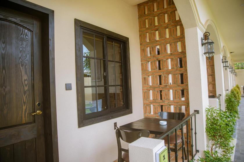 Phòng Giường Đôi Có Sân Hiên