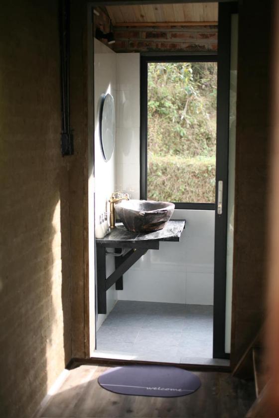 Bungalow với Sân hiên