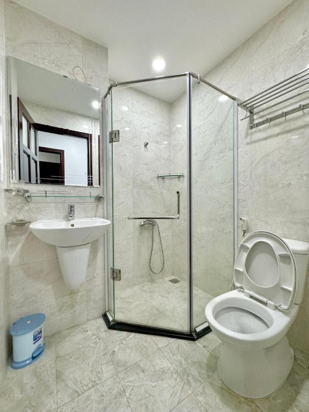 Căn Hộ có Cửa Sổ Căn Hộ có Cửa Sổ