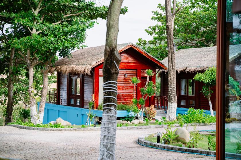 Bungalow Nhìn Ra Biển