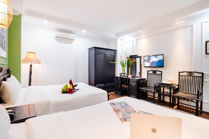 Suite Gia Đình