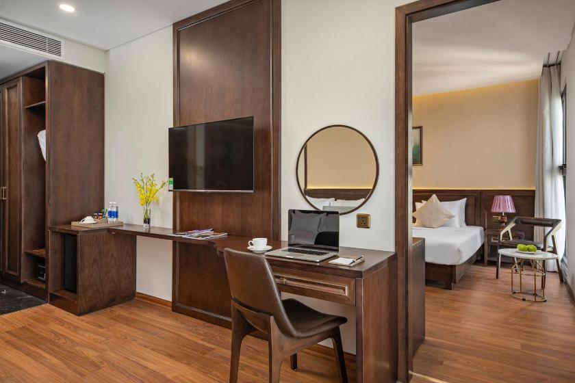 Suite 2 Phòng Ngủ - Bao Gồm Trà Chiều
