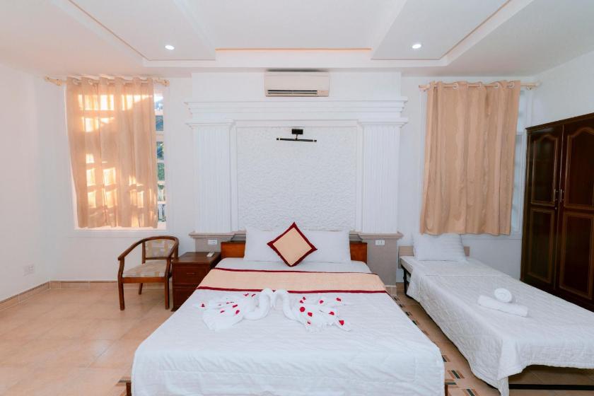 Biệt Thự 3 Phòng Ngủ