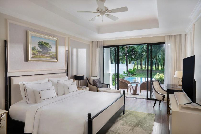 Biệt Thự 3 Phòng Ngủ Với Tầm Nhìn Ra Vườn Và Hồ Bơi Riêng