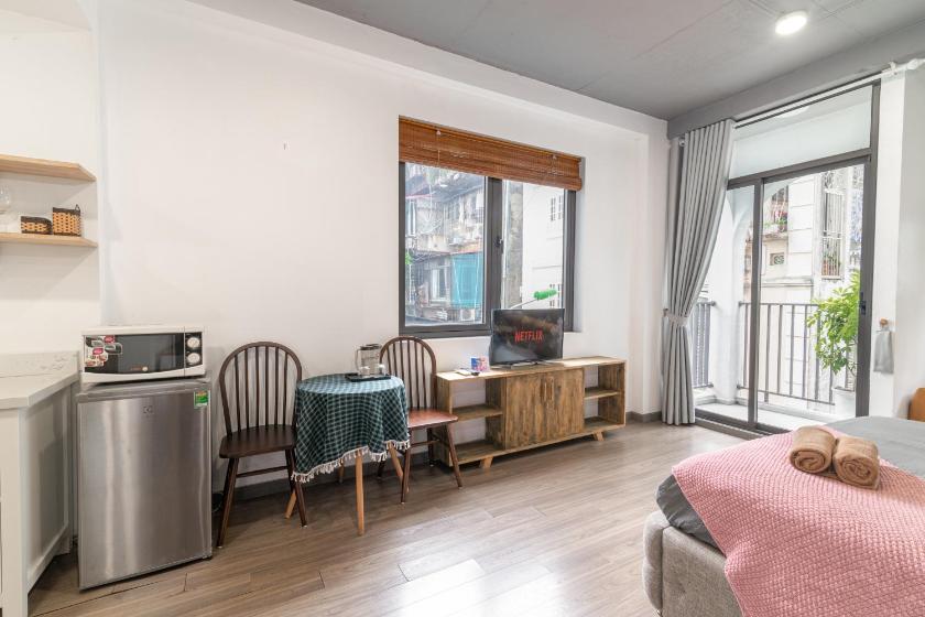 Phòng Deluxe Giường Đôi Có Ban Công Phòng Deluxe Giường Đôi Có Ban Công