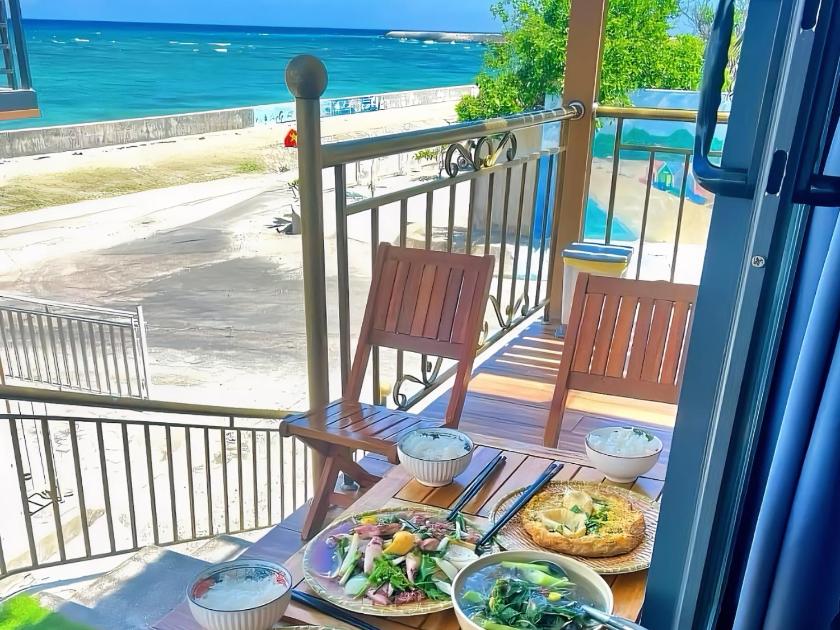 Phòng Deluxe Giường Đôi Với Ban Công và Tầm Nhìn Ra Biển