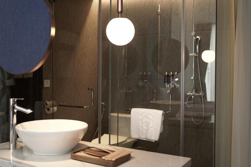 Deluxe Double Room (Window)  Deluxe Double Room (Window)