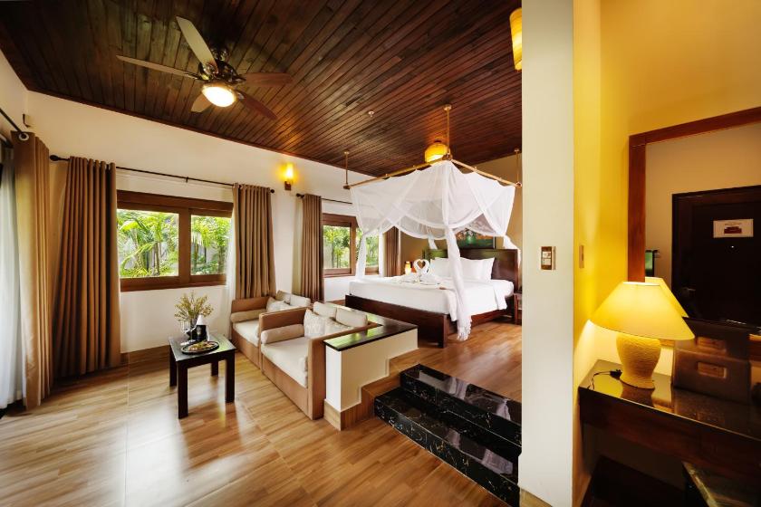 Bungalow với Bể sục và Tầm nhìn ra Biển