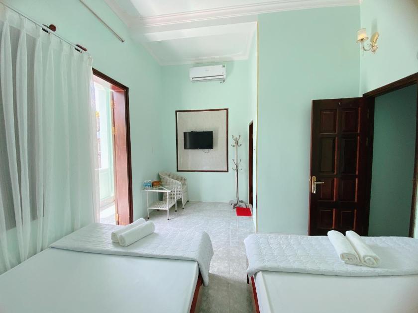 Phòng 4 Người Có Ban Công