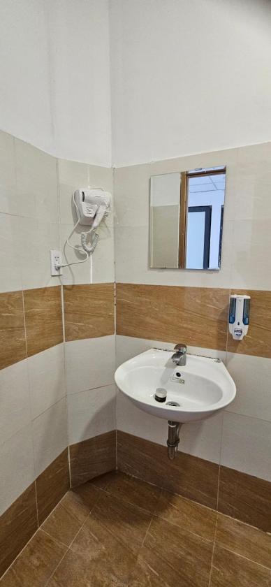 Giường Trong Phòng Ngủ Tập Thể 10 Giường Cho Cả Nam Lẫn Nữ