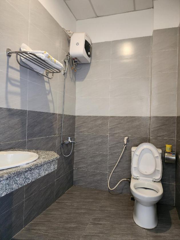 Phòng Deluxe Giường Đôi Có Ban Công