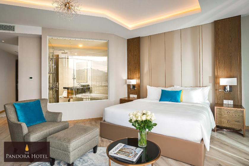 Suite Junior Có Ban Công