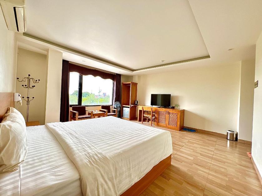 Phòng Deluxe Giường Đôi