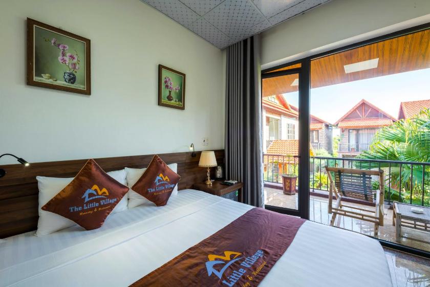 Phòng Deluxe Giường Đôi Có Ban Công Phòng Deluxe Giường Đôi Có Ban Công