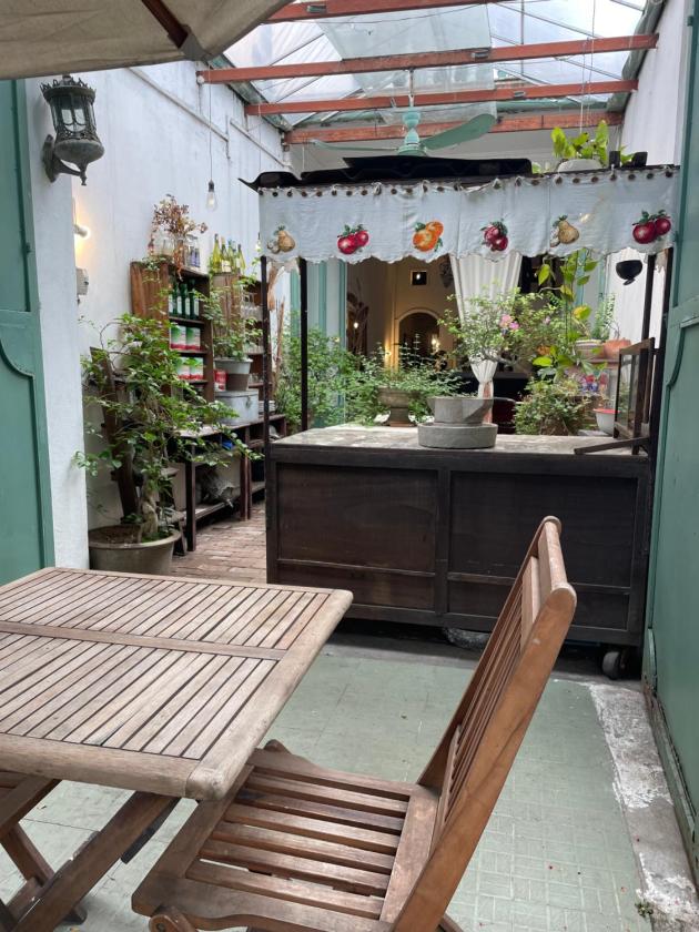 Phòng Deluxe Giường Đôi Có Ban Công