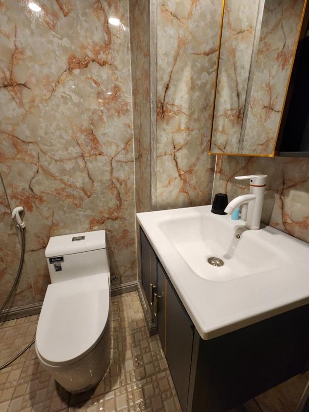 Phòng Deluxe Giường Đôi Nhìn Ra Biển Từ Phía Bên Cạnh