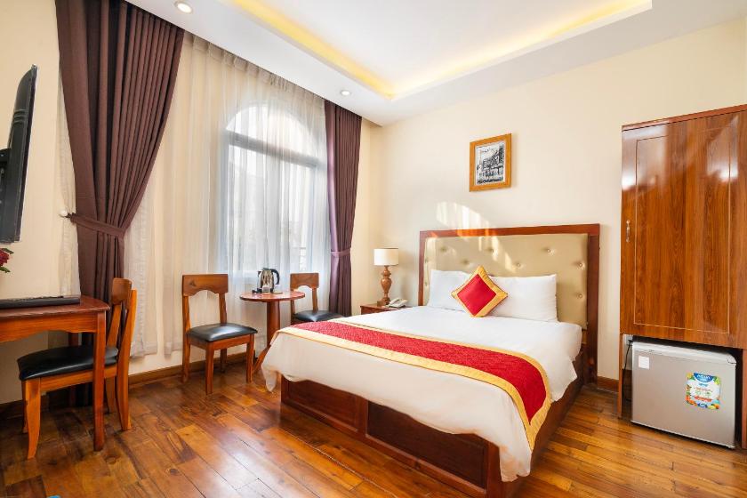 Phòng Deluxe Giường Đôi