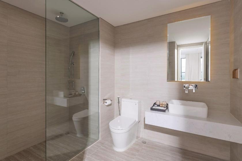 Phòng Deluxe Giường Đôi Có Ban Công