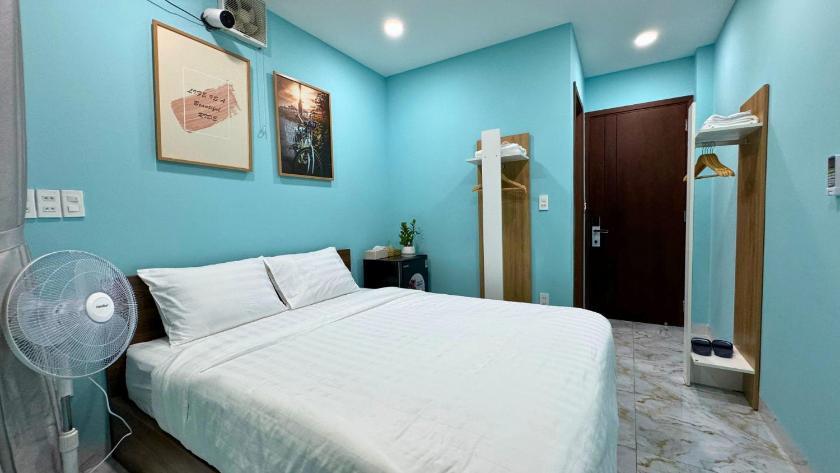 Phòng Có Giường Cỡ Queen Với Ban Công