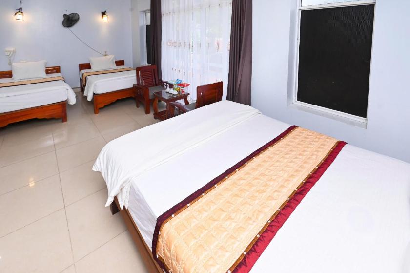 Phòng cho 3 người có Ban Công