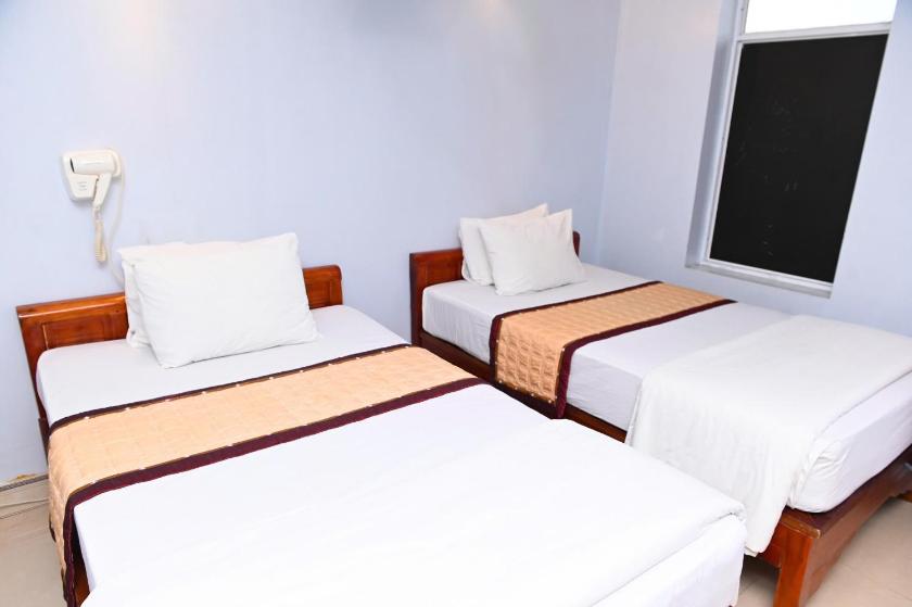 Phòng cho 3 người có Ban Công