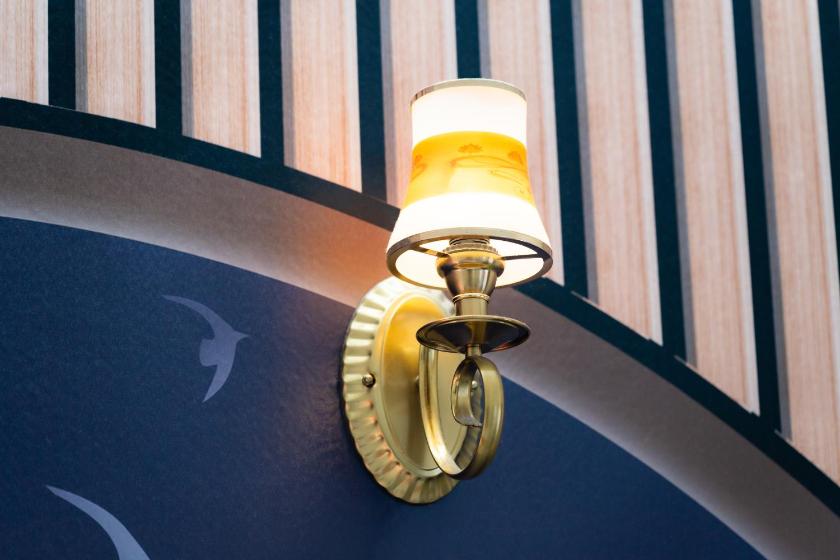 Phòng Deluxe Giường Đôi Có Ban Công