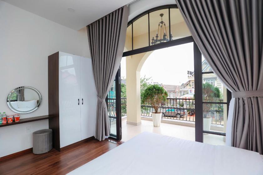 Phòng 4 Người Tiện nghi