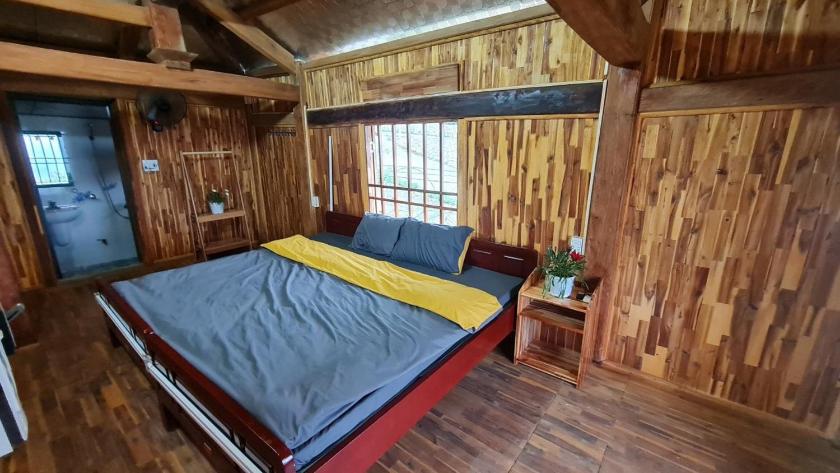 Phòng Giường Đôi Có Ban Công