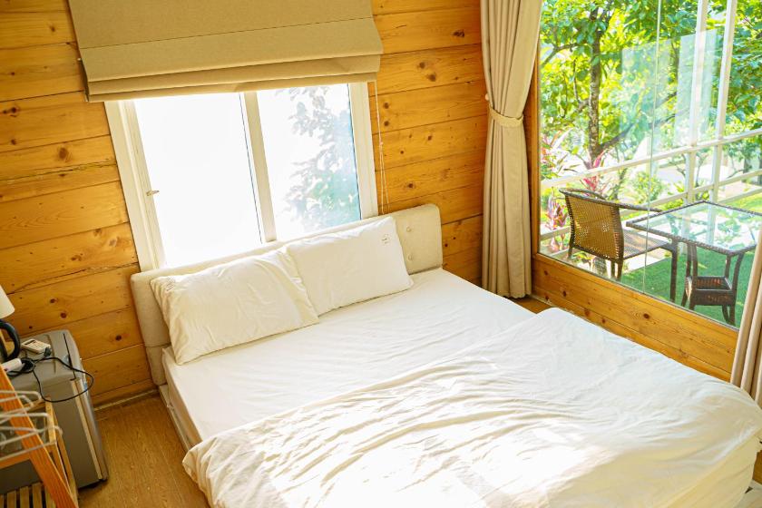 Phòng Giường Đôi Có Sân Hiên