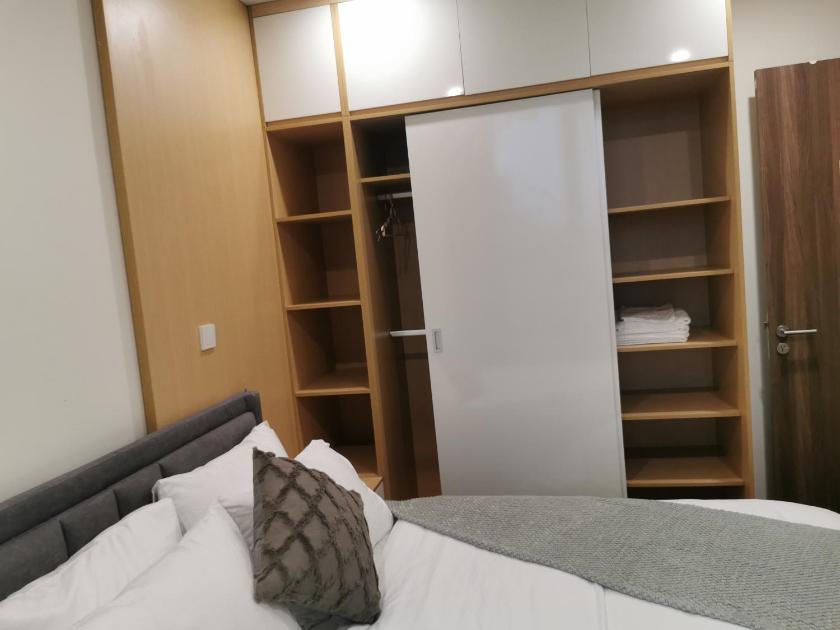 Căn hộ 2 phòng ngủ nhìn ra cảnh thành phố