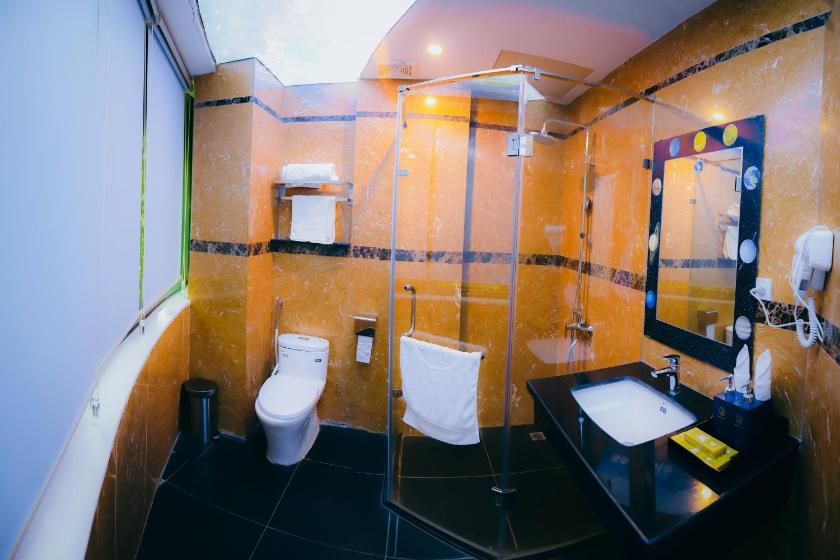 Phòng Có Giường Cỡ King Nhìn Ra Vườn