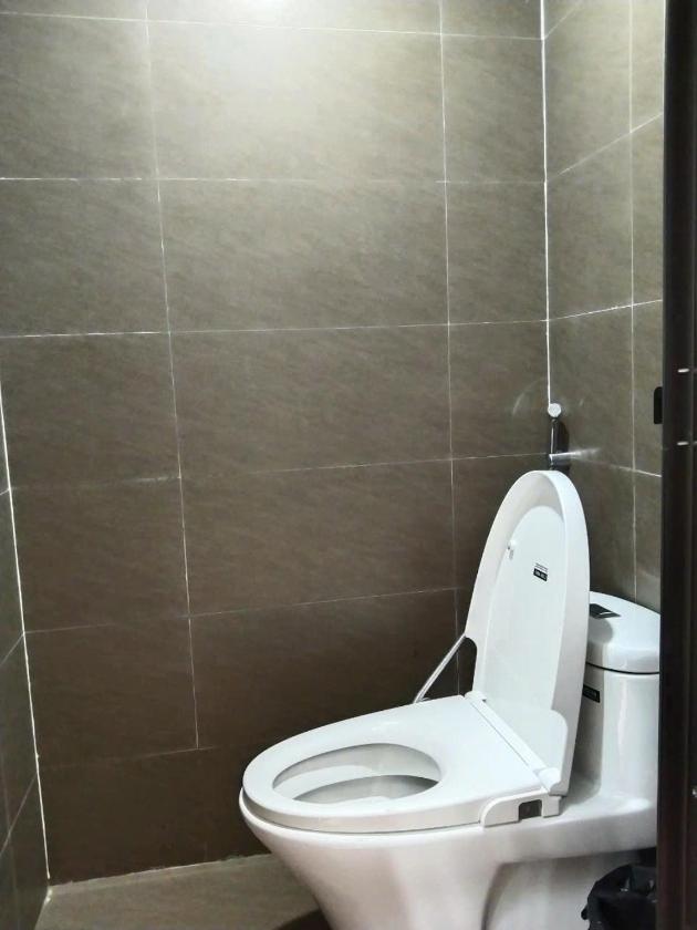 Phòng Ngủ Tập Thể Cho Cả Nam Và Nữ